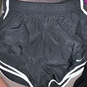 Black nike shorts